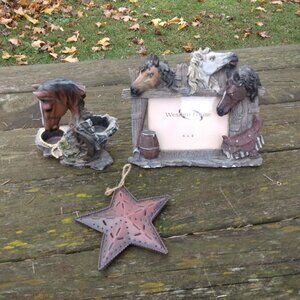 Western Horse Themed Decorative Lot